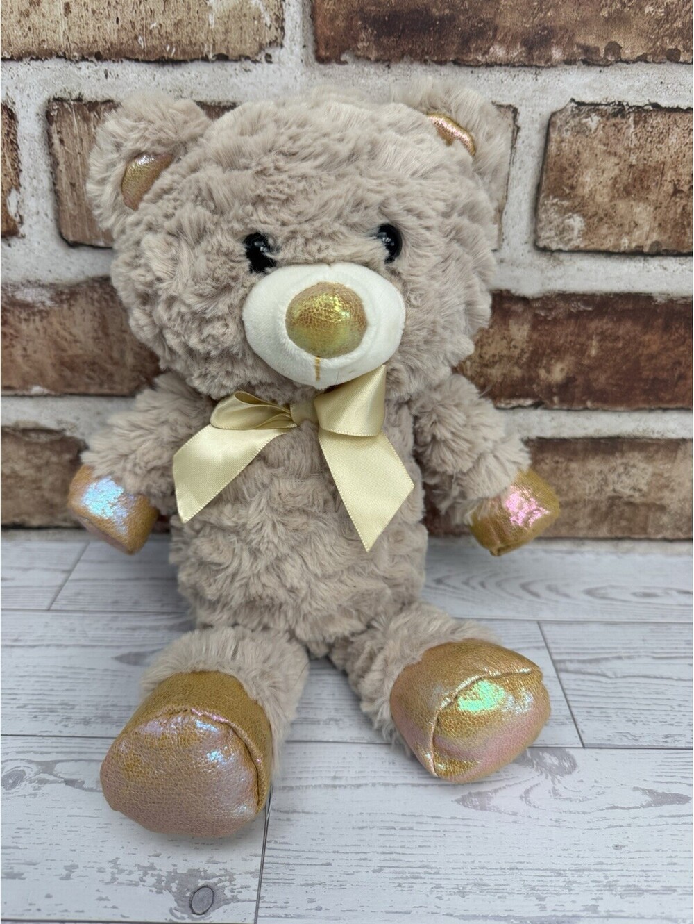 KELLYTOY Animal Pals Brown Bear Gold Bow-Shining Gold Nose PLUSH TOY 14”